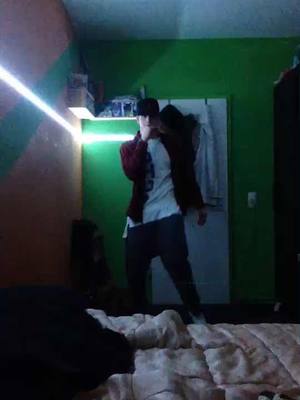 A post by @music.dance.ffm on TikTok caption: #ControllaChallange #Dance #Freestyle 