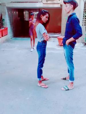 A post by @khajakhan353 on TikTok caption: Pyaar milane ka tarika 1 like to banta hai