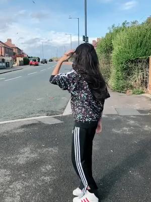 A post by @divyaaaa_97 on TikTok caption: #takitaki #bristol #slowmo