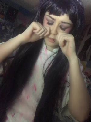 A post by @jazpey on TikTok caption: mikan costest hello 🤪 #mikancosplay #mikantsumiki #danganronpa #danganronpacosplay