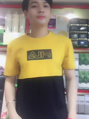 A post by @2154416337 on TikTok caption: តោះរាំជាមួយខ្ញុំ