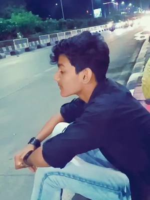 A post by @kinjalpatel4474 on TikTok caption: just chillin' #englishsong #havana #havana #easyhappyeasygo #tiktokindia #gujratitiktok #tiktok