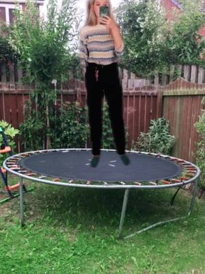 A post by @imprettytiktoked on TikTok caption: My childhood dream finally came true, a lifehack for those who do not own a trampoline✨ #trampoline #verynice #wow #childhood