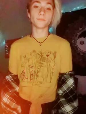 A post by @ashetheoddity on TikTok caption: 💛🌙 goodnight everyone 🌙💙 Love you 💙💛