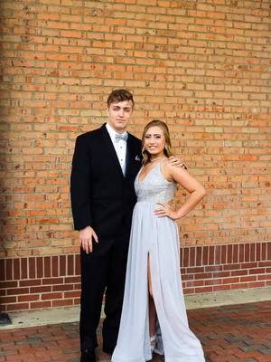 A post by @jasmineandaustin on TikTok caption: Just incase y’all forgot about us, we’re still going strong as ever❤️❤️🥰 love ya guys!!!#fyp #foryoupage #foryou #proudarmywife #prom2019