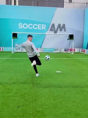 A post by @tnfreestyle on TikTok caption: Hey Siri, define “Top Bins” 🤩🗑✅ #football #Soccer #foryou