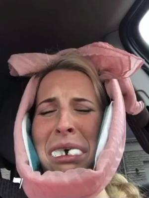 A post by @audreyyraee_ on TikTok caption: lmao what an emotional day wow #fyp #wisdomteeth #wtfamisaying