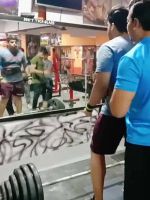 A post by @armaan_v96 on TikTok caption: 205kg junior #fyp #foryou #foryoupage #viral #viral