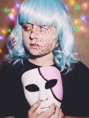 A post by @holy_pineapple_ on TikTok caption: #sallyface #sallyfacecosplay #salfisher #саллифейс #сф #sf #foryou #рекомендации #cosplay