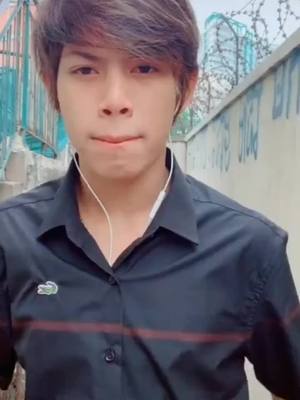 A post by @bropich2233 on TikTok caption: ជីវិតថ្មីSingle😢😢