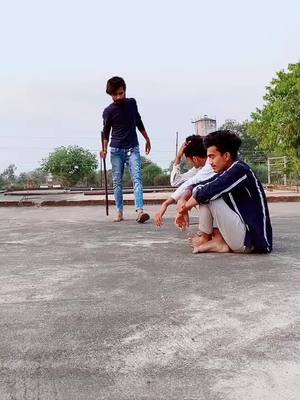 A post by @mr_prashant_143_ on TikTok caption: dukh to mera h😔#gdrgang #comedyindia #coronavirus #foryou