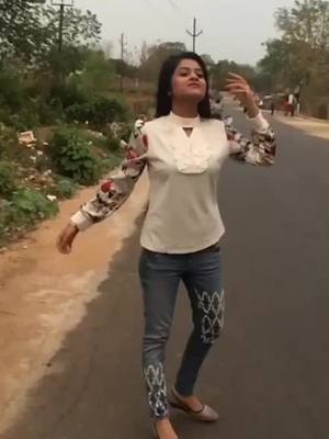 A post by @sankarpanda78 on TikTok caption: #collforodisha #gharbaithoindia #outfitinspiration#boredathome@tiktok #odiamuser #Love #collforodisha #tiktokodisga #love #jessysamal #odia #odiasong