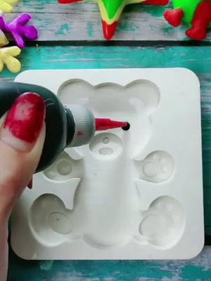 A post by @uynkoooguctn on TikTok caption: #paint#toy#child