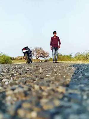 A post by @md_sohel_786 on TikTok caption: #tikrok_india #falow #fouyou #tredding @ezajul786 @bad_girl_1405 @payaldhodi7507 @naazali786 @sonaf1234 @alone_girl756 @lx_alisha_roy