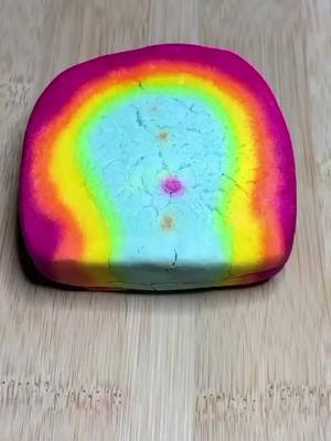 A post by @ifvnny on TikTok caption: Satisfying or nah? 😍 #fyp #fy #satisfying