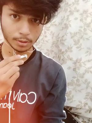 A post by @__vivu__king__14__ on TikTok caption: Sach batana aapne Kya padha comment mein #vivu #vivufam #coronavirus #stayathome #trending #foryou #foryoupage