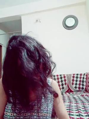 A post by @revolverrani_only on TikTok caption: #brokenmirror #amazing #foryoupage #pinkeymuniya #foryou #todayviral #viral#trending #beautykhan50x #Love #gharbaithoindia #stayathome