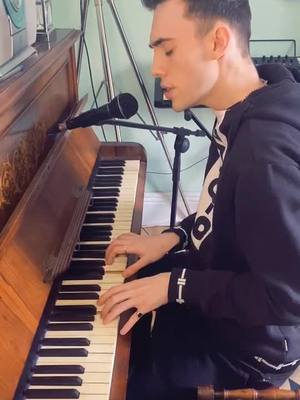 A post by @olivermacmusic on TikTok caption: So beautiful - Musiq Soulchild (Oliver Mac Cover) Part 1⚡️♥️ #featureme #featurethis #brighterinside