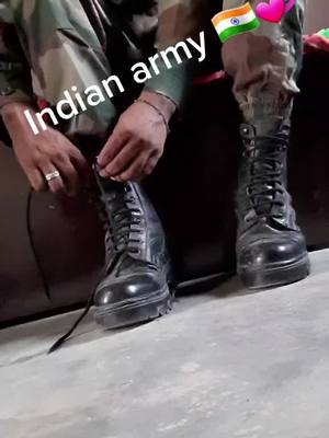 A post by @samadhan2425 on TikTok caption: tag a army Lovers🇮🇳🇮🇳 #फौजी #tiktokindia #indianarmy #foryou #@tiktok_india