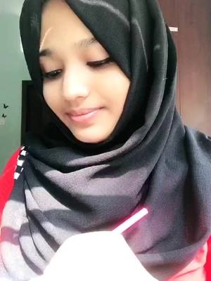 A post by @nibaaah on TikTok caption: Njan oru sundariaan#foryou#quarantinelife#iphone#qauarantine#mallu#fun#malayalam#parippuvada#kattankappi#kerivamakkale#duetit#tiktokindia#nelli