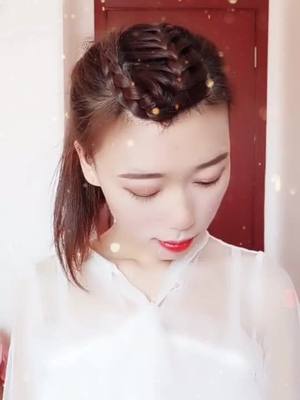 A post by @jollyhey on TikTok caption: It will cost a little more time but it really a awesome hairstyle 🥳🥳#hairstyle #fashion #haircut