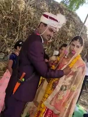 A post by @pradip.patil5152 on TikTok caption: #lockdownmarriage #लालवाडी_ता_अंबड_जि_जालना #जयजिजाऊ_जयशिवराय #tik_tok_india #जालनाकर #sambhajinagar #sister #marriage #जालनाकर