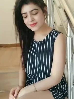 A post by @anya_thakur51 on TikTok caption: #foryoupage #foryou #duet #tiktokindia #tiktok #lovers #Love