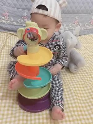 A post by @cutiebabyleague on TikTok caption: #baby #cutie