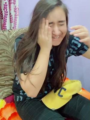 A post by @sukhijamanav5544 on TikTok caption: Video gone wrong sachi me lag gyi 😂🤣#videogonewrong #prank #cuteness #behen #bhaibehan #brothersisterlove #funny #kinnu #viralvideo #goviral