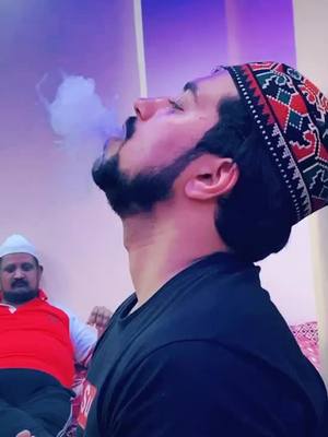 A post by @zuhaibkhan661 on TikTok caption: ali maula ali maula #alimola #ramzanmubarak #eidmubarak #lockdown #viral #viralvideo #lockdown #tiktok #tiktokindia #trending