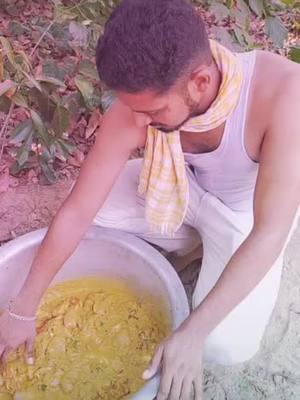 A post by @sayyadafroj02 on TikTok caption: preparing biryani,,,