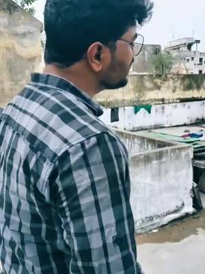 A post by @siva_chowdhala on TikTok caption: #duet #tiktok #tiktokindia #foryou #foryoupage #trending #lovefailure #bombaymoviesong