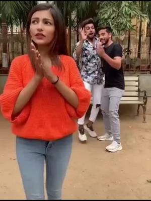 A post by @sumit_rajput_02 on TikTok caption: last tak dekhna 🤣🤣🤣🤣🤣🤣🤣🤣🤣#tiktok_india #friendship #dosti @ajaykashyap28852