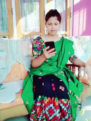 A post by @pujamaina1 on TikTok caption: hahi hahi pgl hoi goiso 😆😆😆#foryoupage #tiktok_india