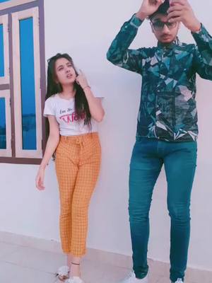 A post by @varsha_makharia on TikTok caption: Btao?🤔😅@nitinsaini6678974 #squadrj18 #comedyindia #tiktok_india #trending #knowledge #question #HainTaiyaarHum #bhaibhen #foryou #trend