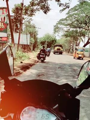 A post by @pandu_darling_220f_lover on TikTok caption: #pulsar220 #pandu #darling #pulsar220f #lover #😎😎 #HainTaiyaarHum #foryoupage #sharethecare @teja_king___ @ammu_bharath220rider @dorababu242