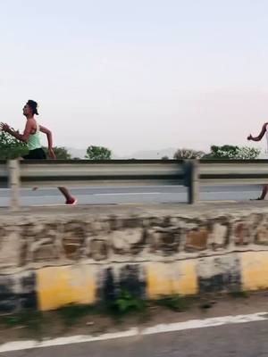 A post by @racer_sharukh_rj.01 on TikTok caption: Army boy#jaihind #indainarmy #beawar #racer_team #viral #foryoupage #tiktokindia #tranding #Running #commando #fozi #Love #indanarmy #recershajad #