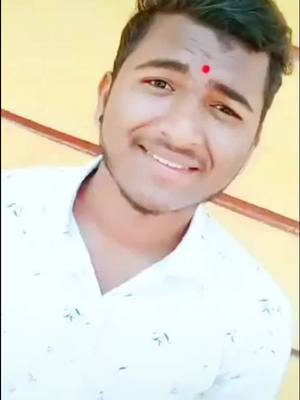 A post by @rushikanade5858 on TikTok caption: लावशील का कुंकु😜#tik_tok__india #treanding ##foyoupage #treanding