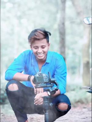 A post by @mr.dipghosh on TikTok caption: DSLR LOVER❤️😘❤️##ShareTheCare #dipghosh354 @tiktok_india @luckybiswajit10