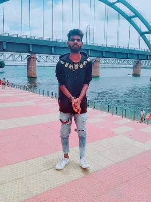 A post by @maarimajnu12770546 on TikTok caption: Rajahmundry ❤️ kurrodu 😎🤙🔥#trending @tiktok_india