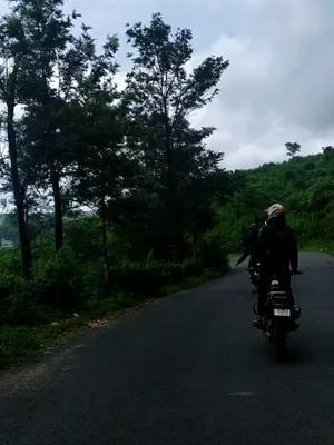 A post by @mazha.thulli on TikTok caption: Ride to Vagamon...💞💞💞#idukki #kerala #beauty