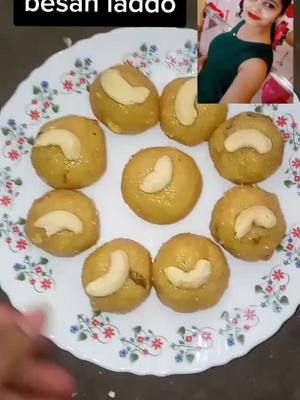 A post by @supriya_shaw8 on TikTok caption: homemade besan laddu... #tiktokchef #3ingredientrecipie #EasyRecipe #foryou #foryourpage #tiktok_india #laddu