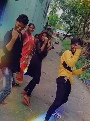 A post by @luckyboysujit2 on TikTok caption: Mera_Bhola_Sanam  ♥️♥️😘😘#foryou #foryoupage #trending #slowmo #dance #dancevideo #tik_tok #tiktok_india