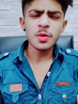 A post by @rahulvaghela282 on TikTok caption: 💔💔#hendwaschallenge #tiktok_india #viralvideo #foryoupage