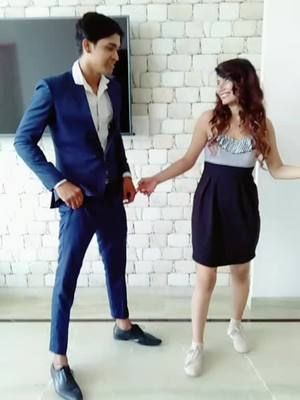 A post by @jaanfaad_2 on TikTok caption: Mai kyu kar Dil ne datu #youtube_jaanfaad #duet #prajapati #foryou #jaanfaad #tiktok_india @shivanipurohit24