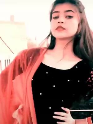 A post by @sunny80799752 on TikTok caption: पतला ला सा छोरा लामा गोरा गोरा tranding kinmatar#tiktokvideoviral#@varma_77 #MyntraEORSChallenge #orginalsound #dute 123😯😯🤫🤫😘😘😘🙏🙏🙏🙏