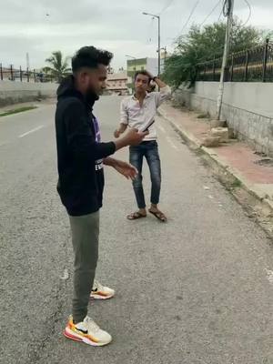 A post by @waseem_daa on TikTok caption: aare bahi video pakad ne bola tha mobile leke bhaggya aa😯😳😌 #waseem_daa #you2  #