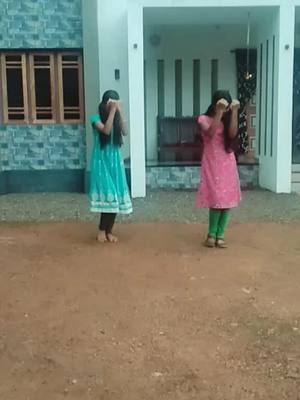 A post by @nichuuussss on TikTok caption: പെണ്ണാലേ.....💃💥