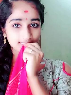 A post by @hemaveeragani_06 on TikTok caption: #memoriesbringback #foryoupage #MyntraEORSChallenge #folkqueen #viral #love❤ #dj #tiktokindia #tiktoktrending #tiktoktelugu #tiktoktrend