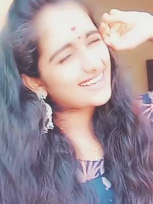 A post by @hemaveeragani_06 on TikTok caption: Ramuloo ramulooo......😁#miryalaguda #luckyhema6 #folksongs #telanganapilla #folkqueen #viral #tiktoktelugu #tiktoktrending #foryoupage #oldisgold